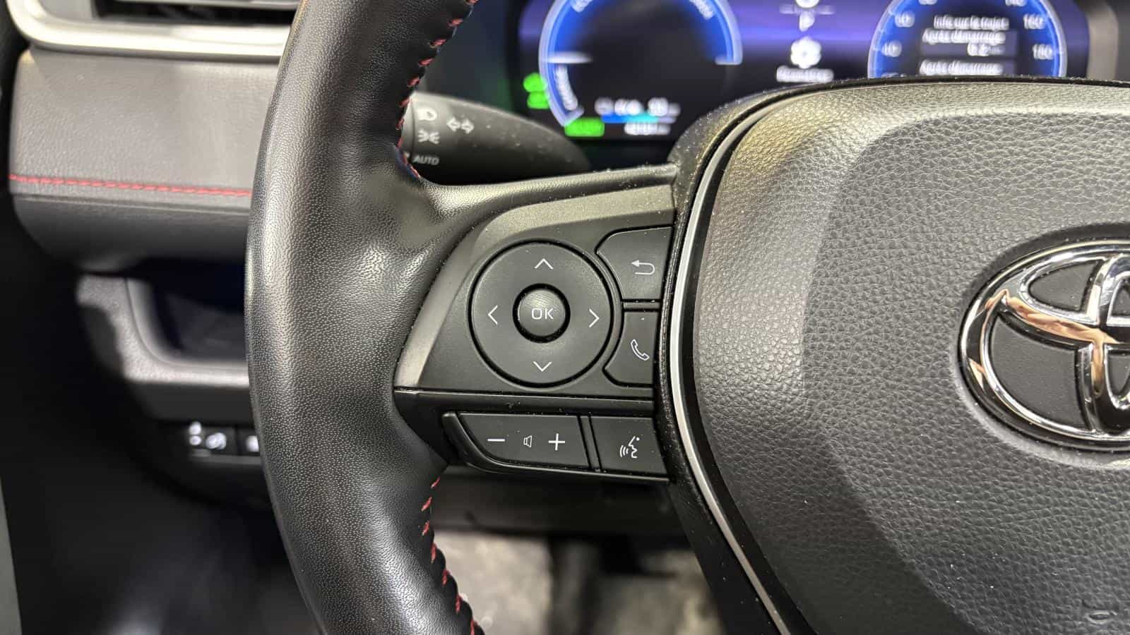 Image 19 Toyota Rav4 Prime Xse *Awd *Carplay *Cuir *Toit *Caméra *Bizone *Volant/Siege Chauffant 2023