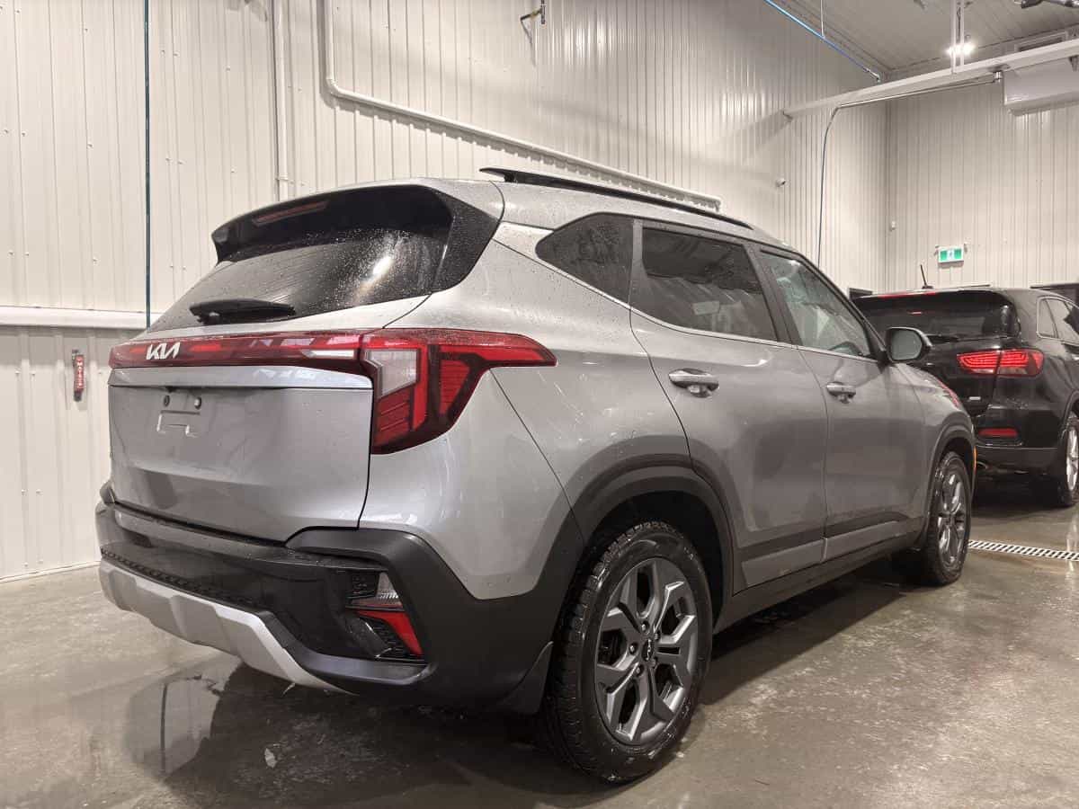 Image 11 Kia Seltos Ex * Fwd * Cuir * Carplay * Caméra * Volant Chauff * 2024