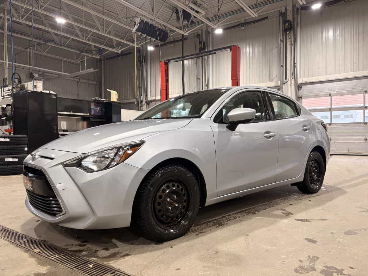 2017 Toyota Yaris Manuelle * A/C * Cruise * Radio * Bluetooth * Bouton-Poussoir * - Image 1