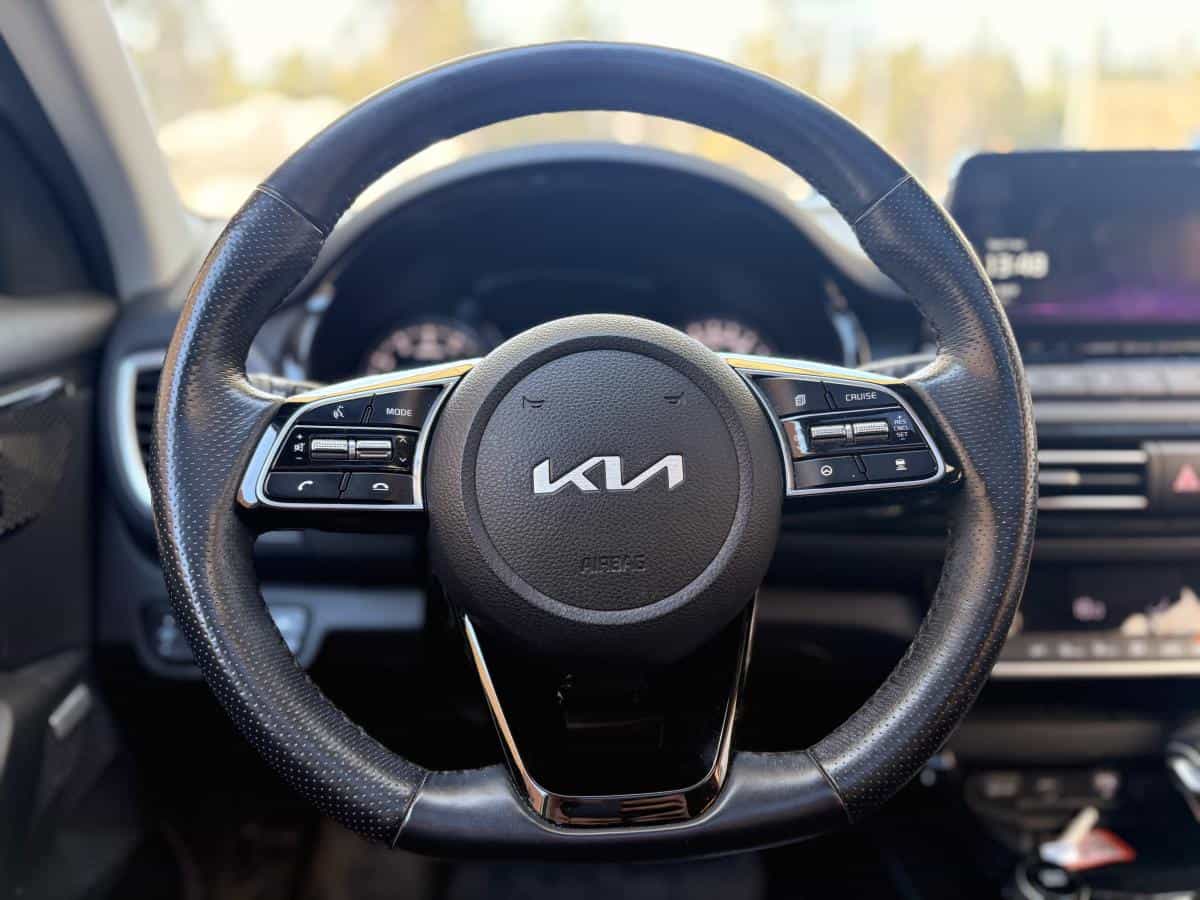 Image 15 Kia Seltos Sx * Awd * Turbo * Cuir * Toit * Bose * Sièges Ventilés * 2022