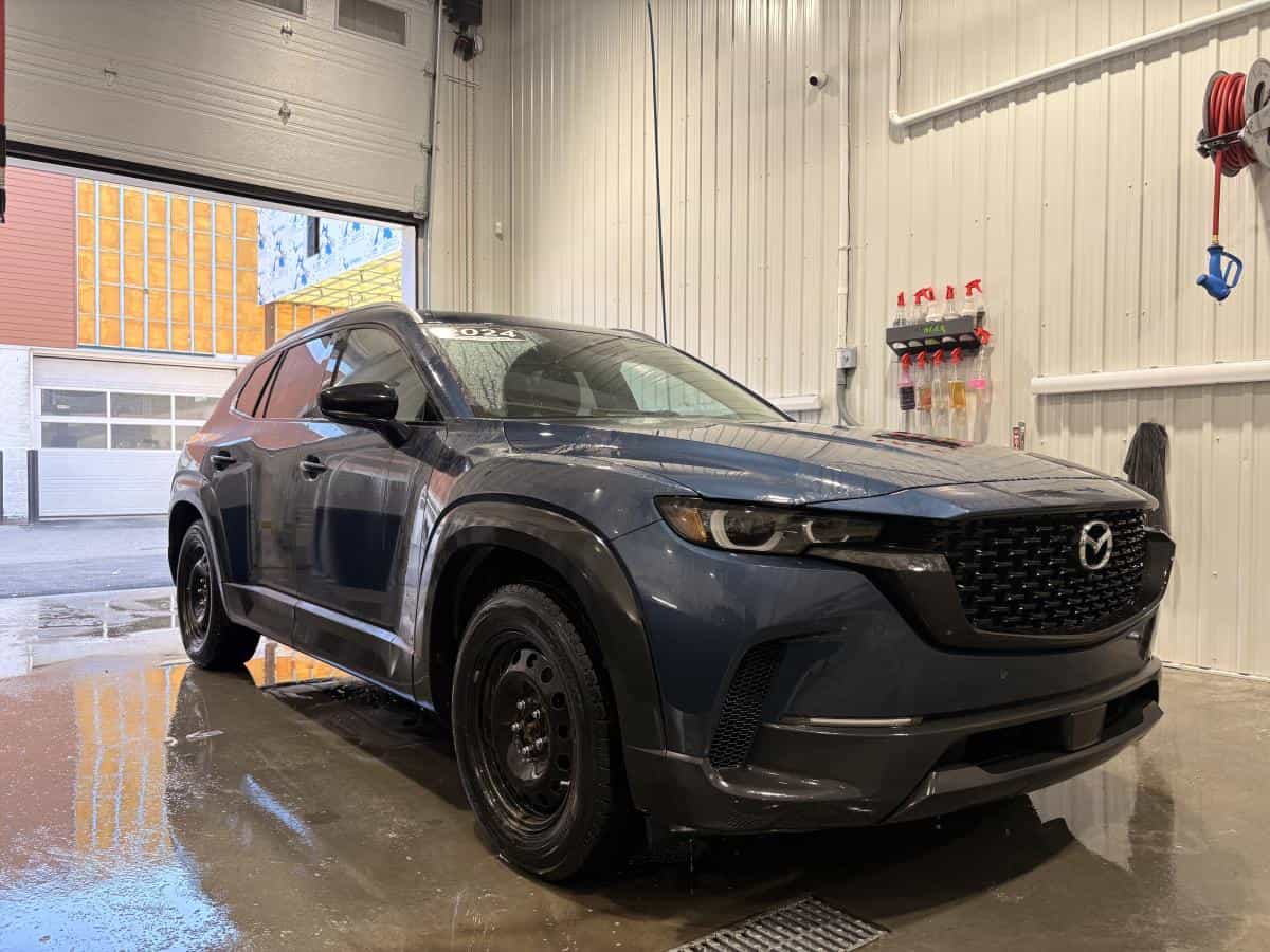 Image 3 Mazda CX-50 Gt * Awd * Bose * Cuir * Gps * Toit * Caméra 360° * 2024