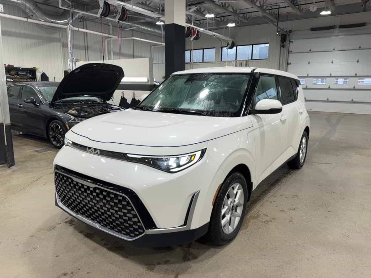 2023 Kia Soul Ex* Volant Chauffant* Sieges Chauffant* Camera* - Image 1