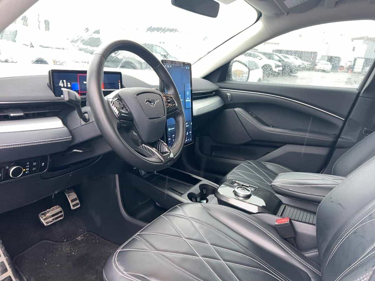 Image 2 Ford Mustang MACH-E Select* Awd* Cuir* Gps* Sieges Chauffants* Bizone* 2023