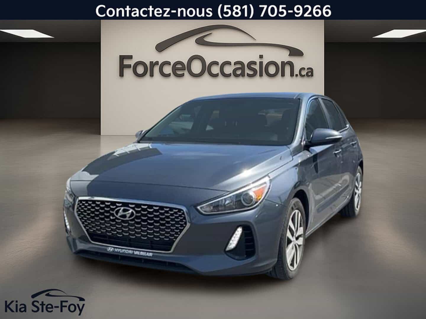 2020 Hyundai Elantra GT Preferred* Carplay* Volant Chauffant* Sieges Chauffants* - Image 1