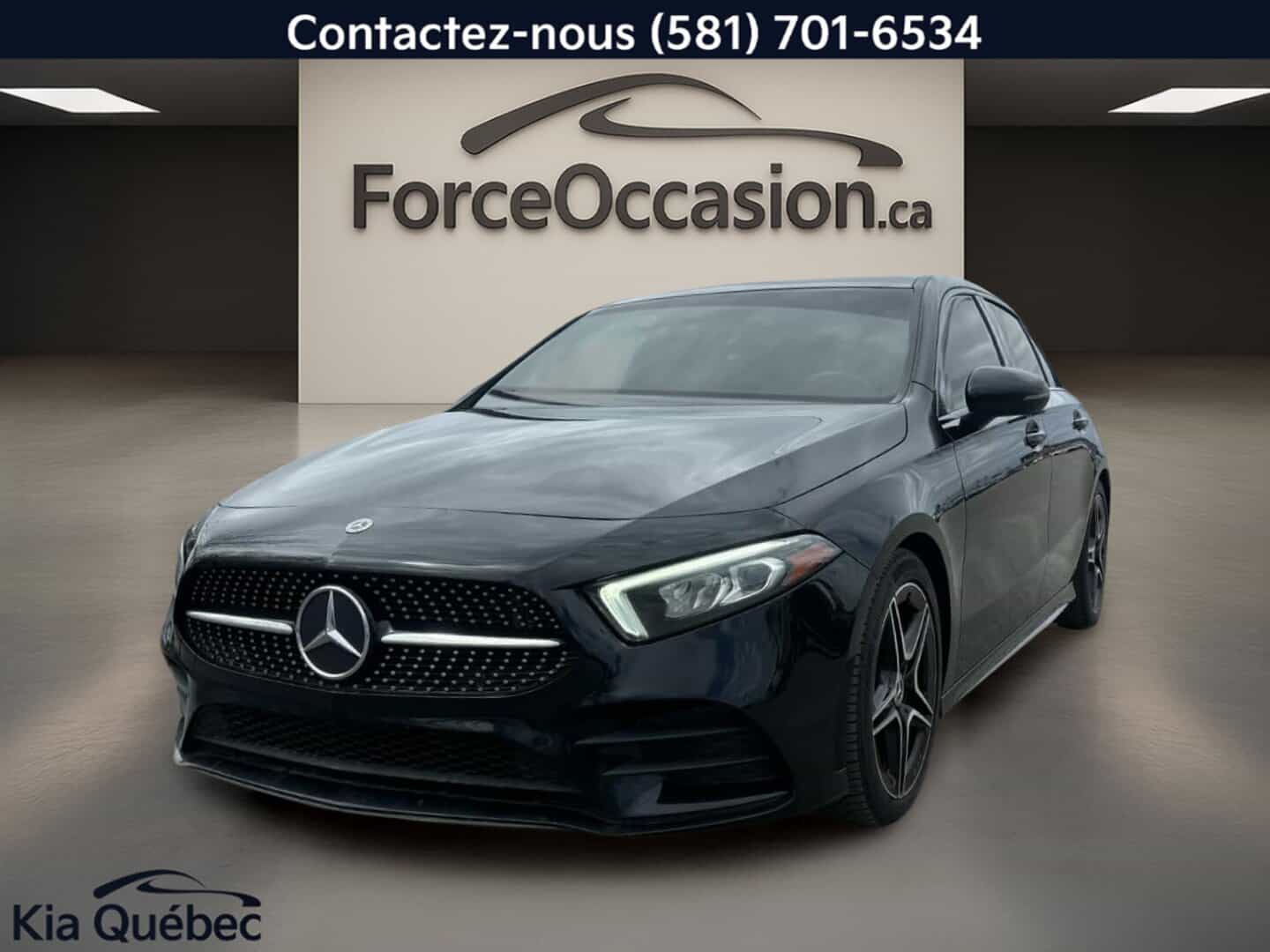 Image 1 Mercedes-Benz A 250 4Matic *2.0L Turbo *Cuir Rouge *Toit *Car Play *Camera *Bizone 2021