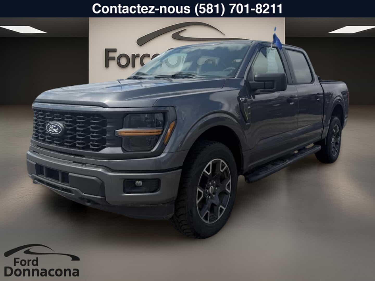 2024 Ford F-150 STX cabine SuperCrew 4RM caisse de 5,5 pi - Image 1