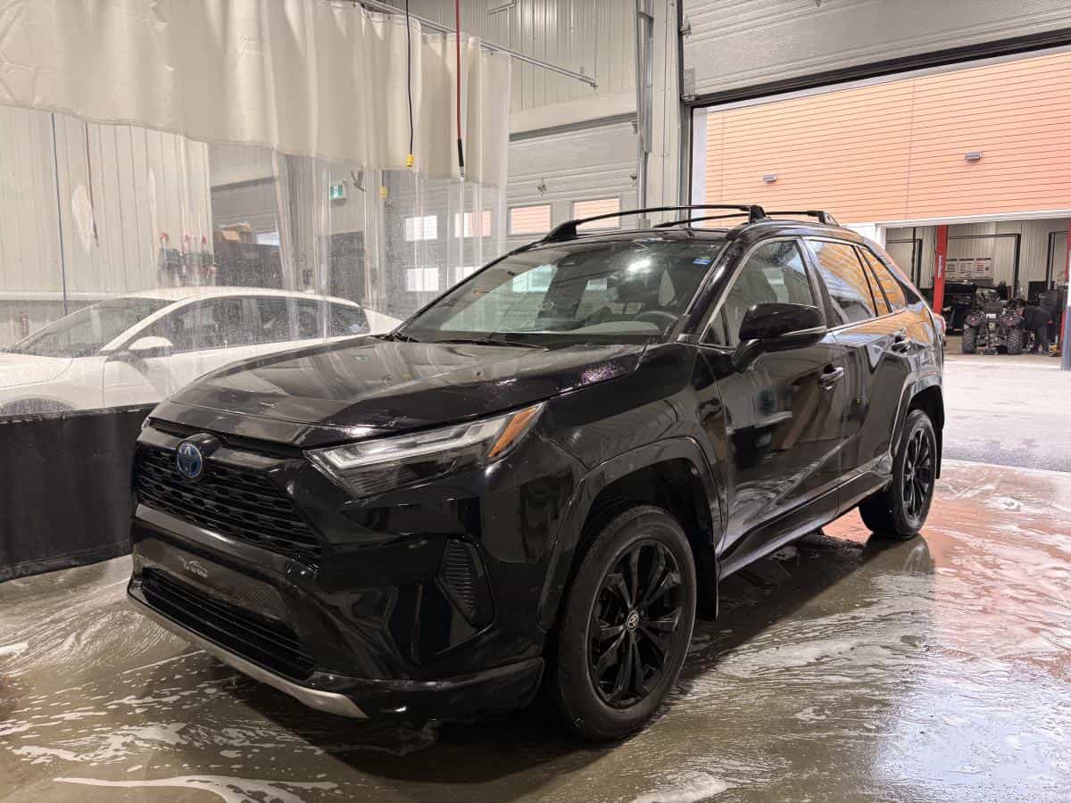 Image 1 Toyota RAV4 Hybrid Se * Awd * Gps * Toit * Carplay * Caméra * Volant Chauff * 2023