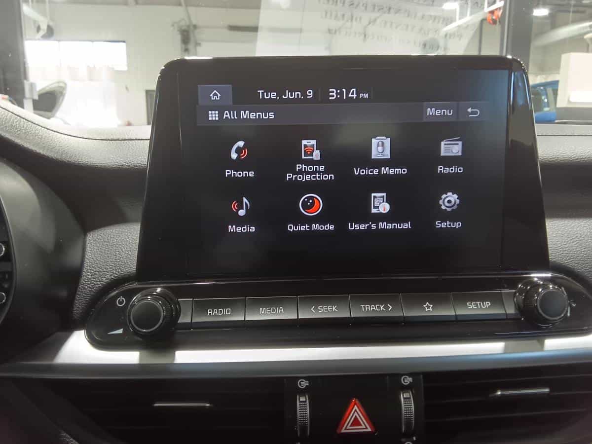 2022 Kia Forte5 Ex* Sieges Chauffants* Carplay* Cruise* - Image 1