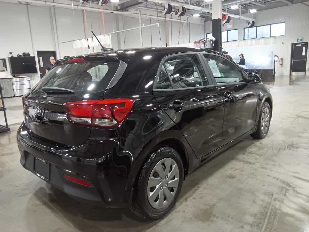 2018 Kia Rio5 Lx* Volant Chauffant* Cruise* Camera* - Image 1