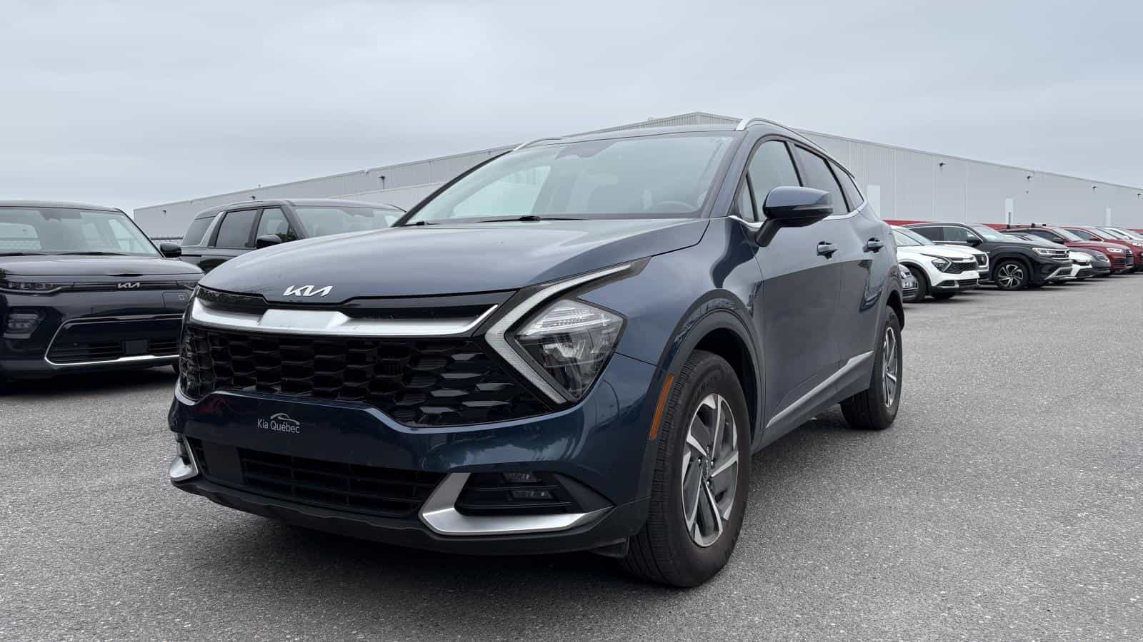 2023 Kia Sportage Ex Awd *Carplay *Cuir *Camera *Siege/Volant Chauffant *Bizone - Image 1