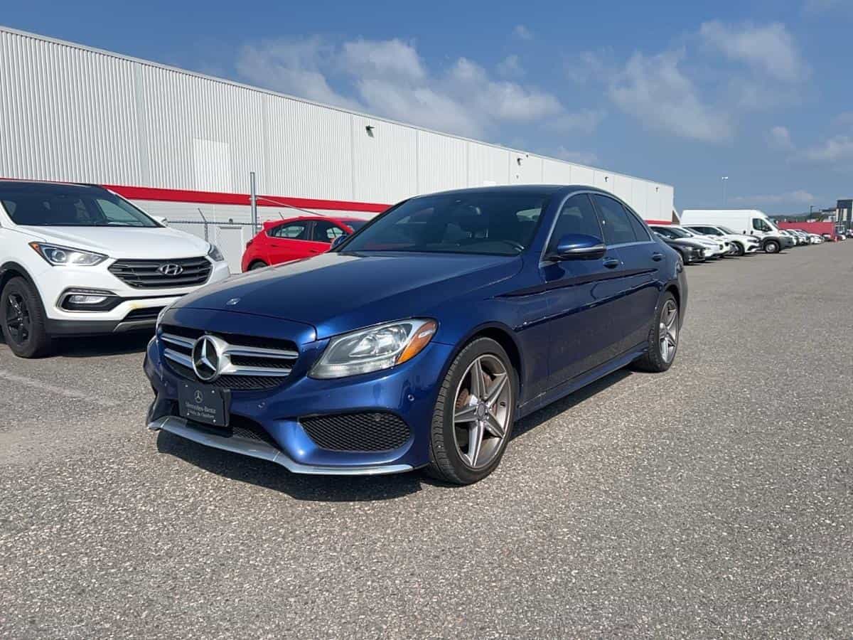 Image 1 Mercedes-Benz C 300 C 300 berline 4MATIC *CUIR *TOIT *CAMERA *BLUETOOTH *GPS 2017