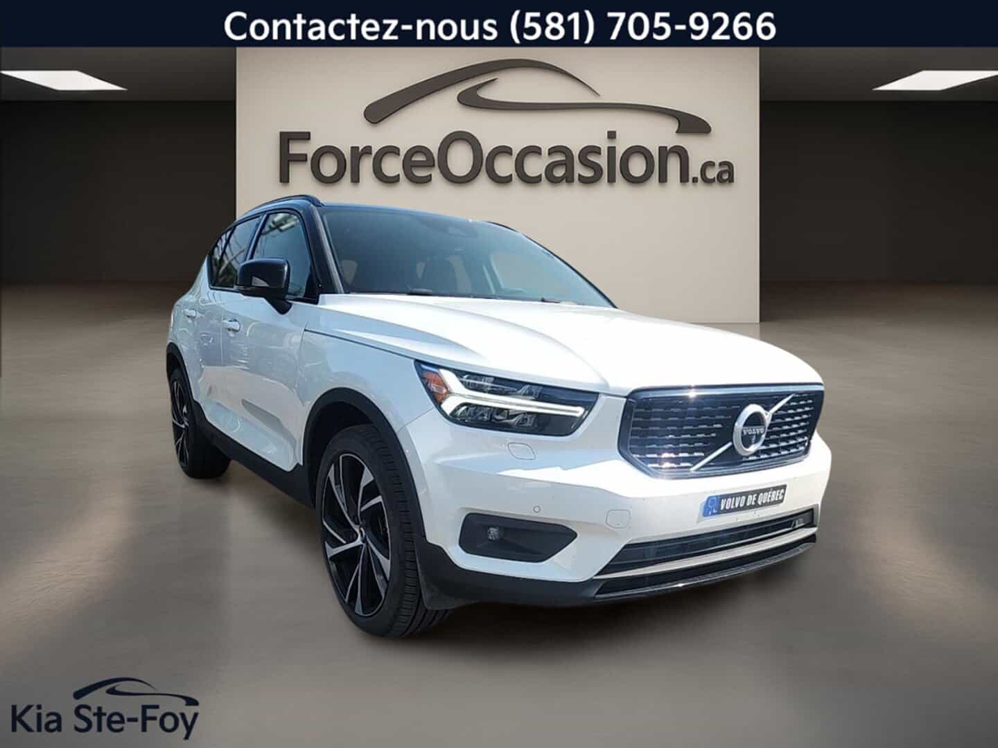Image 1 Volvo XC40 T5 R-Design AWD* TOIT PANO* SIEGES CHAUFFANTS* CRUISE* CAMERA* 2022