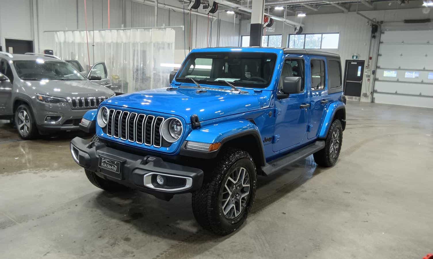 2025 Jeep Wrangler Sahara 4x4* VOLANT CHAUFFANT* NAVIGATION* CRUISE* AC* CAMERA* - Image 1