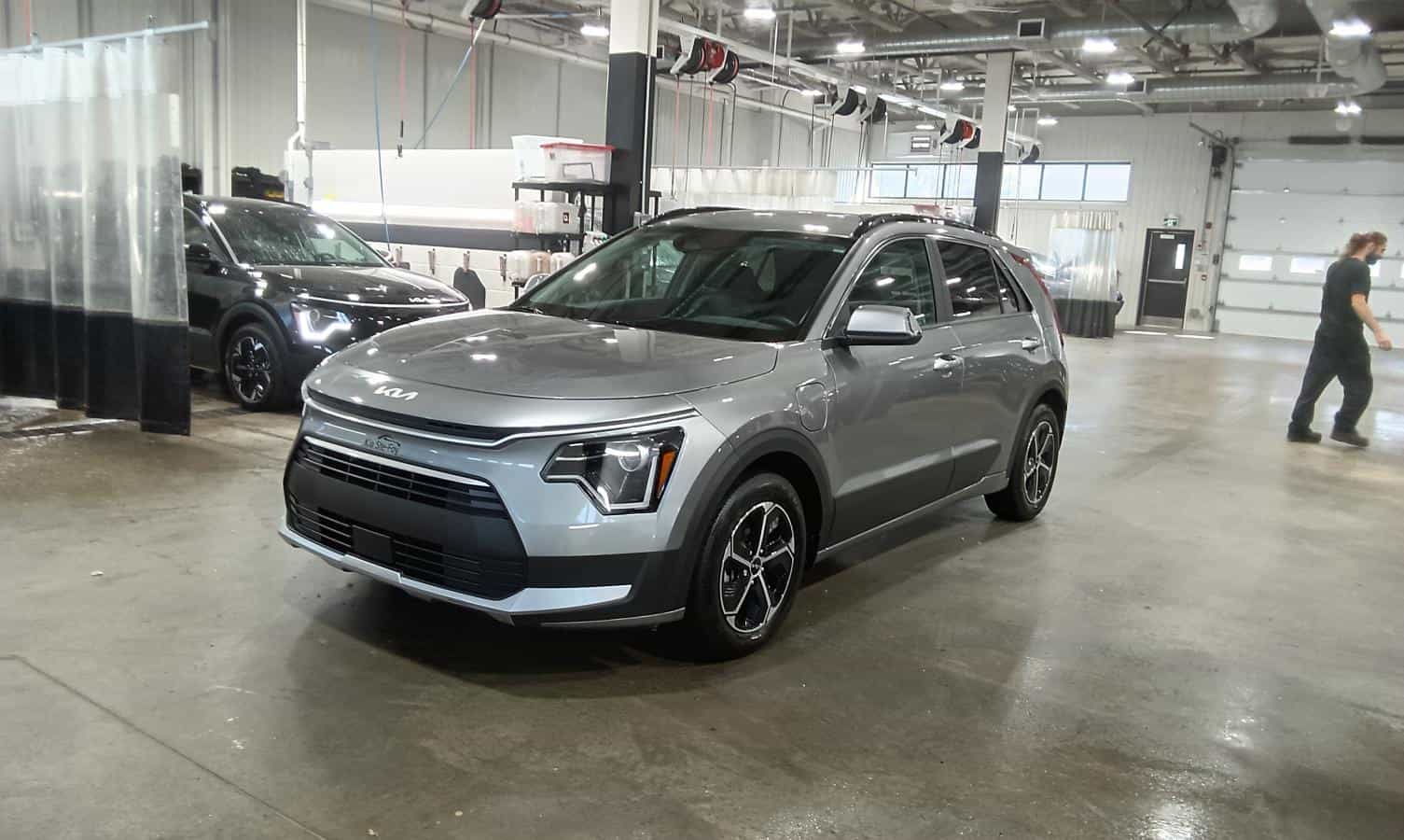 Image 1 Kia Niro PHEV Ex* Cuir* Gps* Volant Chauffant* Bizone* 2024