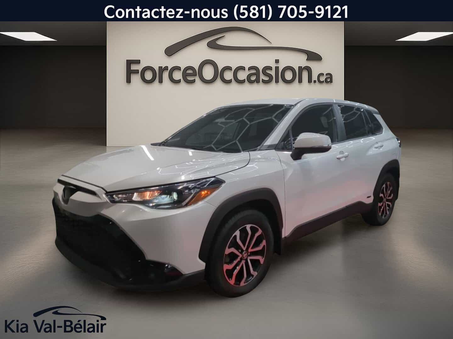 2024 Toyota Corolla Cross Se * Awd * Gps * Cruise * Caméra * Carplay * Volant Chauff * - Image 1