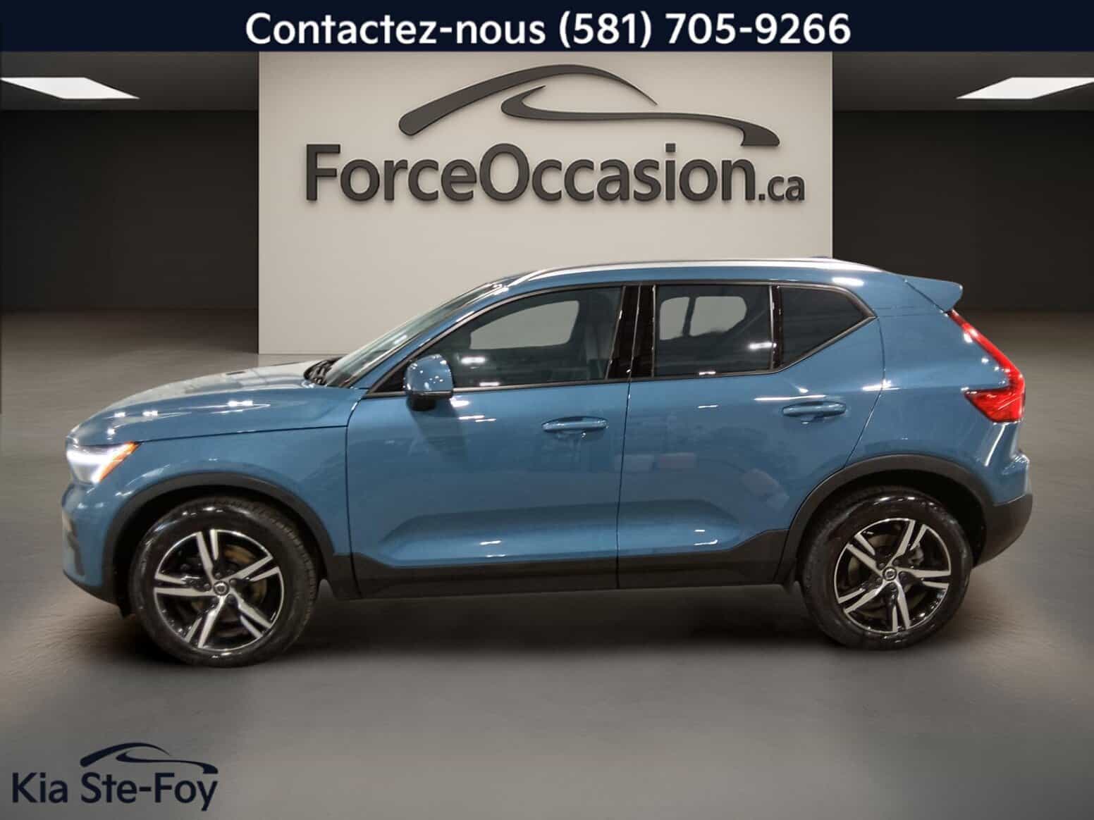 2023 Volvo XC40 B5 Core* AWD* SIEGES CHAUFFANTS* CRUISE* CAMERA* - Image 1