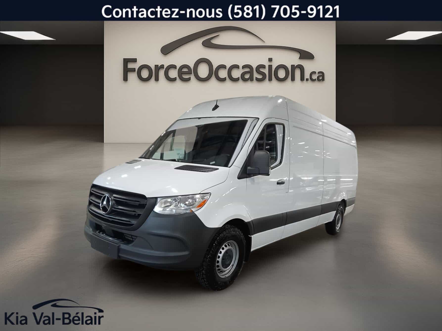 Image 1 Mercedes-Benz Sprinter 2500 Diesel * High Roof * Caméra * Carplay * Sièges Chauff * 2025