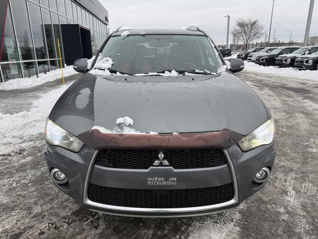 2012 Mitsubishi Outlander 4WD LS, Mags 16 pouces, Climatisation, 7 passagers - Image 6