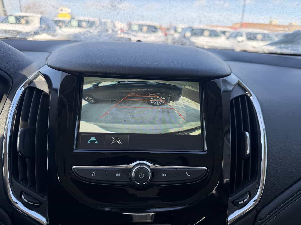 2018 Chevrolet Cruze Premier, Cuir, Volant chauffant, Siège électrique - Image 18