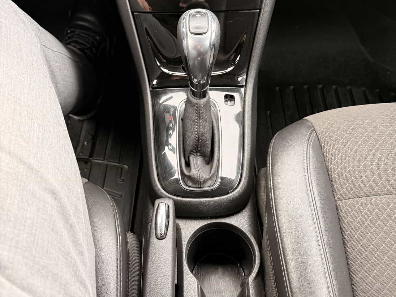 2019 Buick Encore Traction Integral, Caméra De Recul, Bas Kilo - Image 19