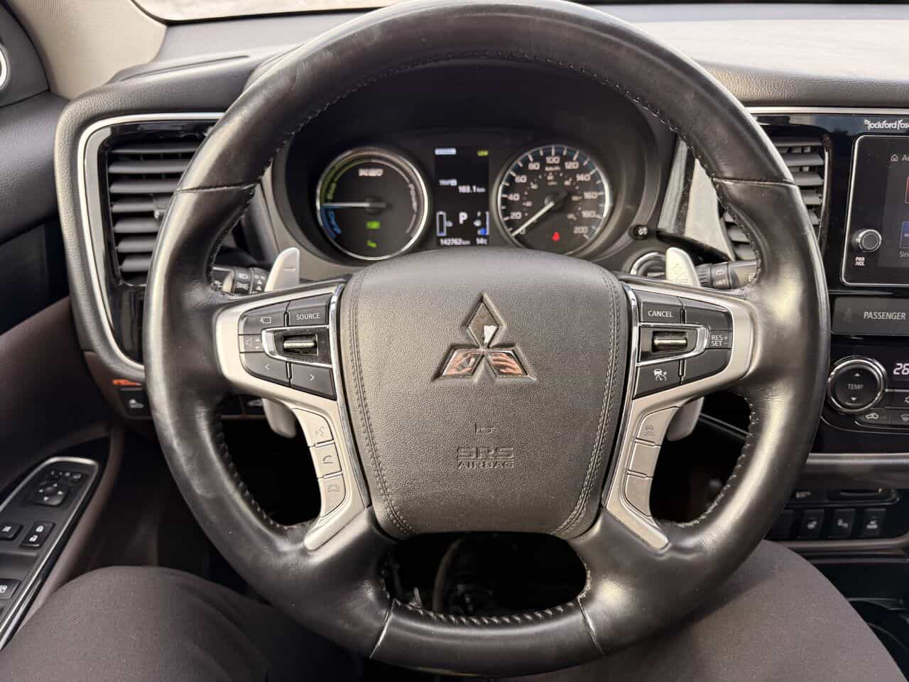 2018 Mitsubishi Outlander PHEV Gt Awd, Toit Ouvrant, Sièges Chauff - Image 14