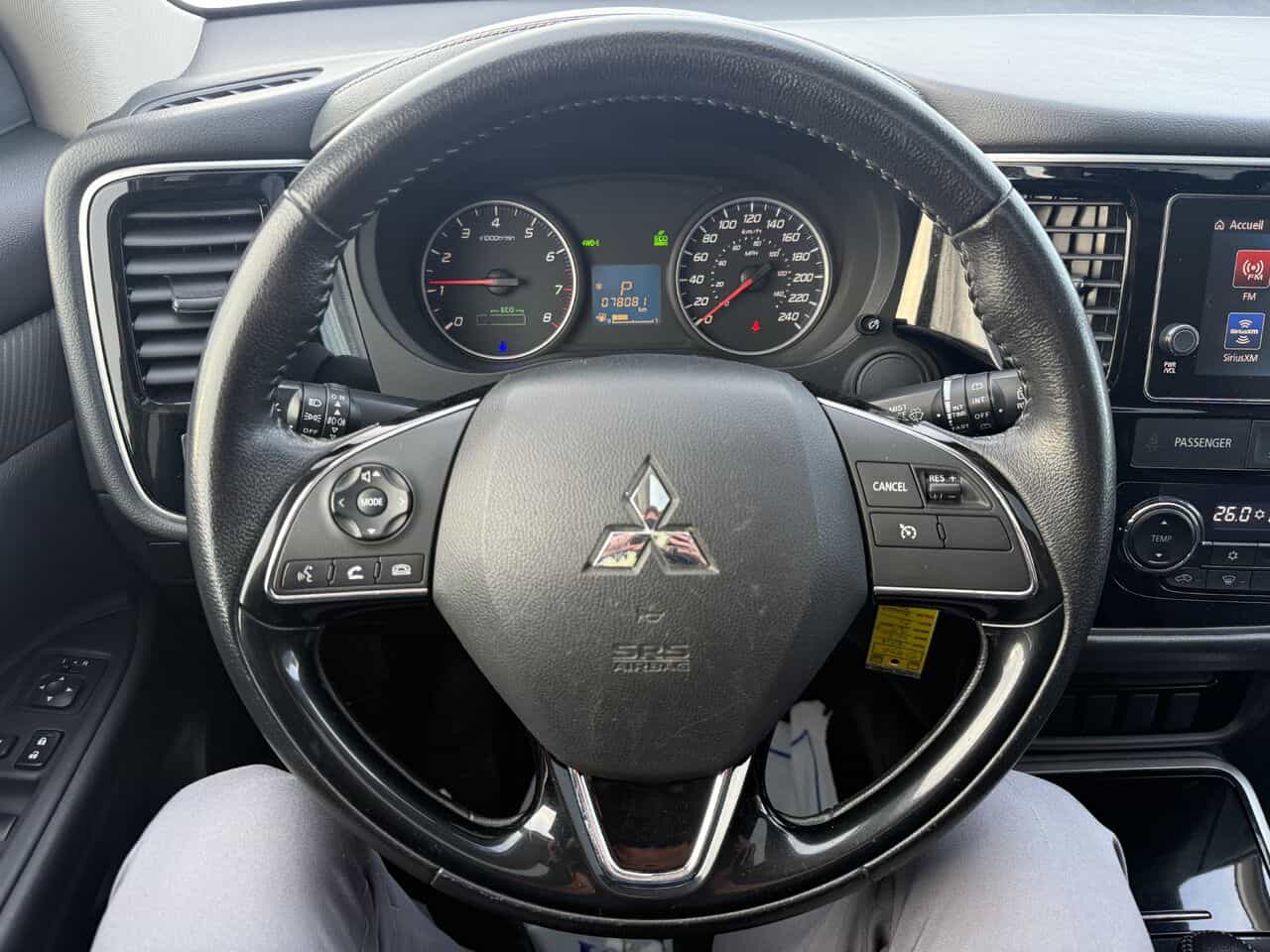 2018 Mitsubishi Outlander ES AWC, Sièges chauffants, 7 passagers, Bluetooth - Image 16