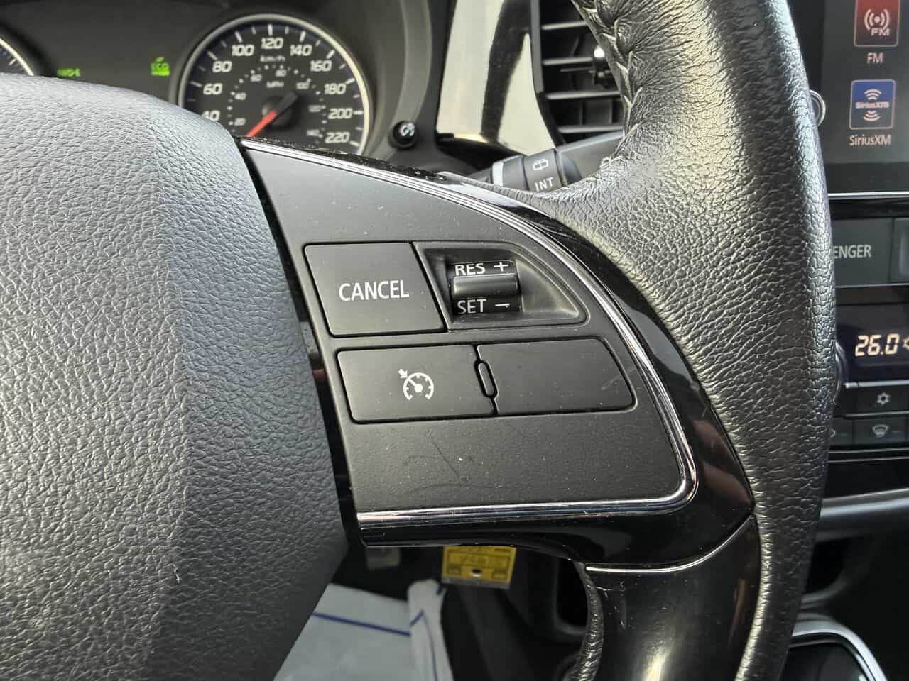 2018 Mitsubishi Outlander ES AWC, Sièges chauffants, 7 passagers, Bluetooth - Image 19