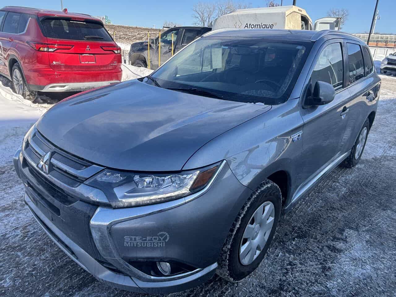 2018 Mitsubishi Outlander PHEV SE Touring AWD, TOIT OUVRANT, CAMÉRA DE RECUL - Image 6