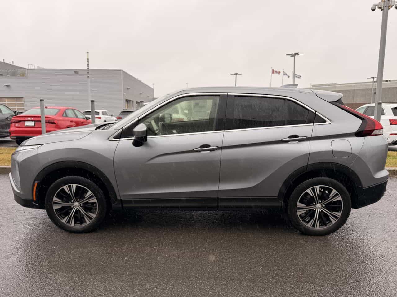2022 Mitsubishi Eclipse Cross Es Awd, Sièges Chauffants, Caméra De Recul - Image 2