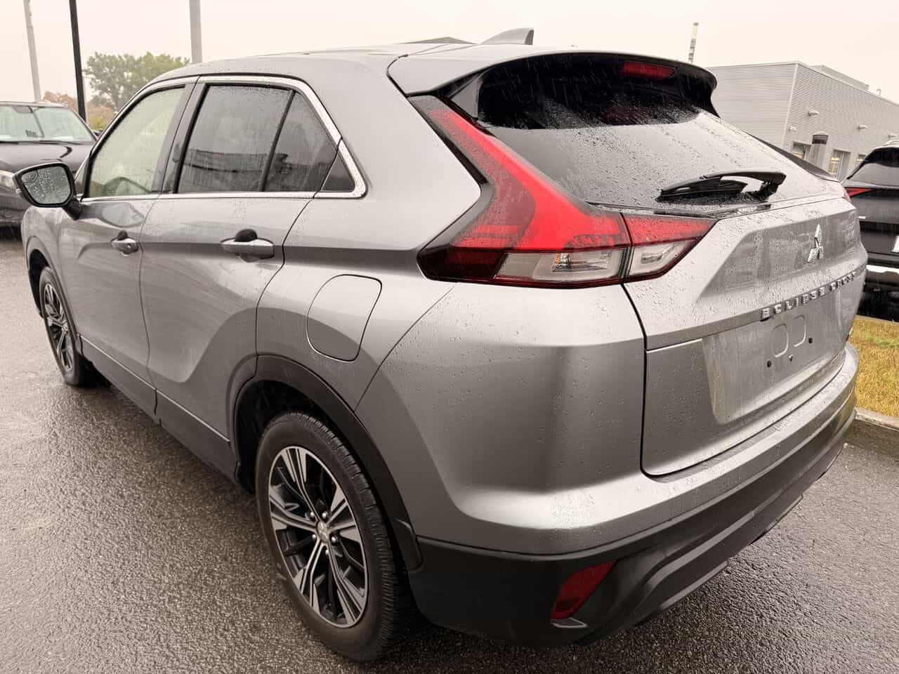 2022 Mitsubishi Eclipse Cross Es Awd, Sièges Chauffants, Caméra De Recul - Image 3