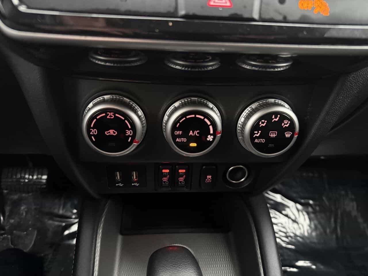 2023 Mitsubishi RVR ES AWC, Sièges chauffants, Connectivités, Climatisation - Image 22