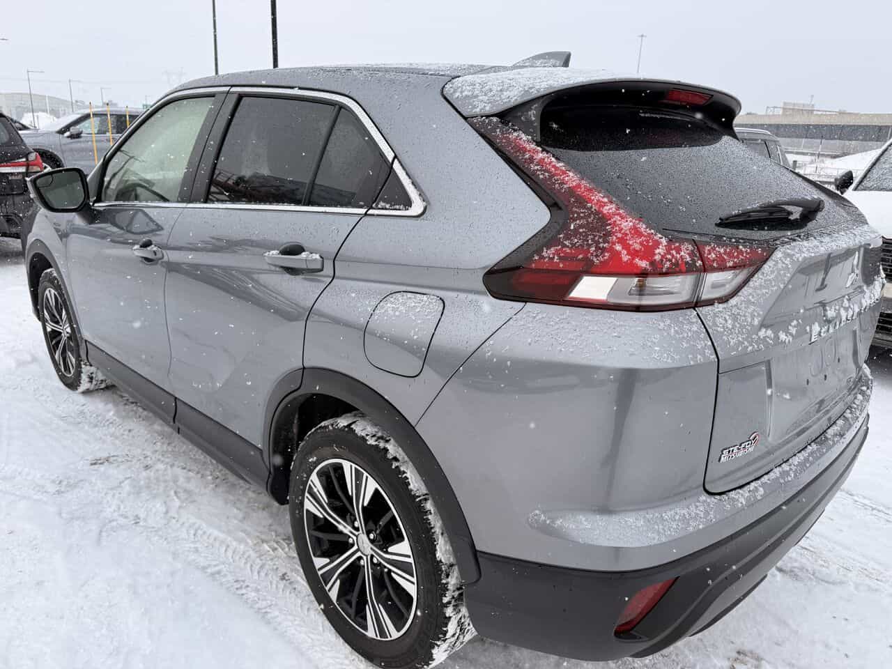 2022 Mitsubishi Eclipse Cross Es Awd, Sièges Chuafants, Caméra De Recul - Image 3
