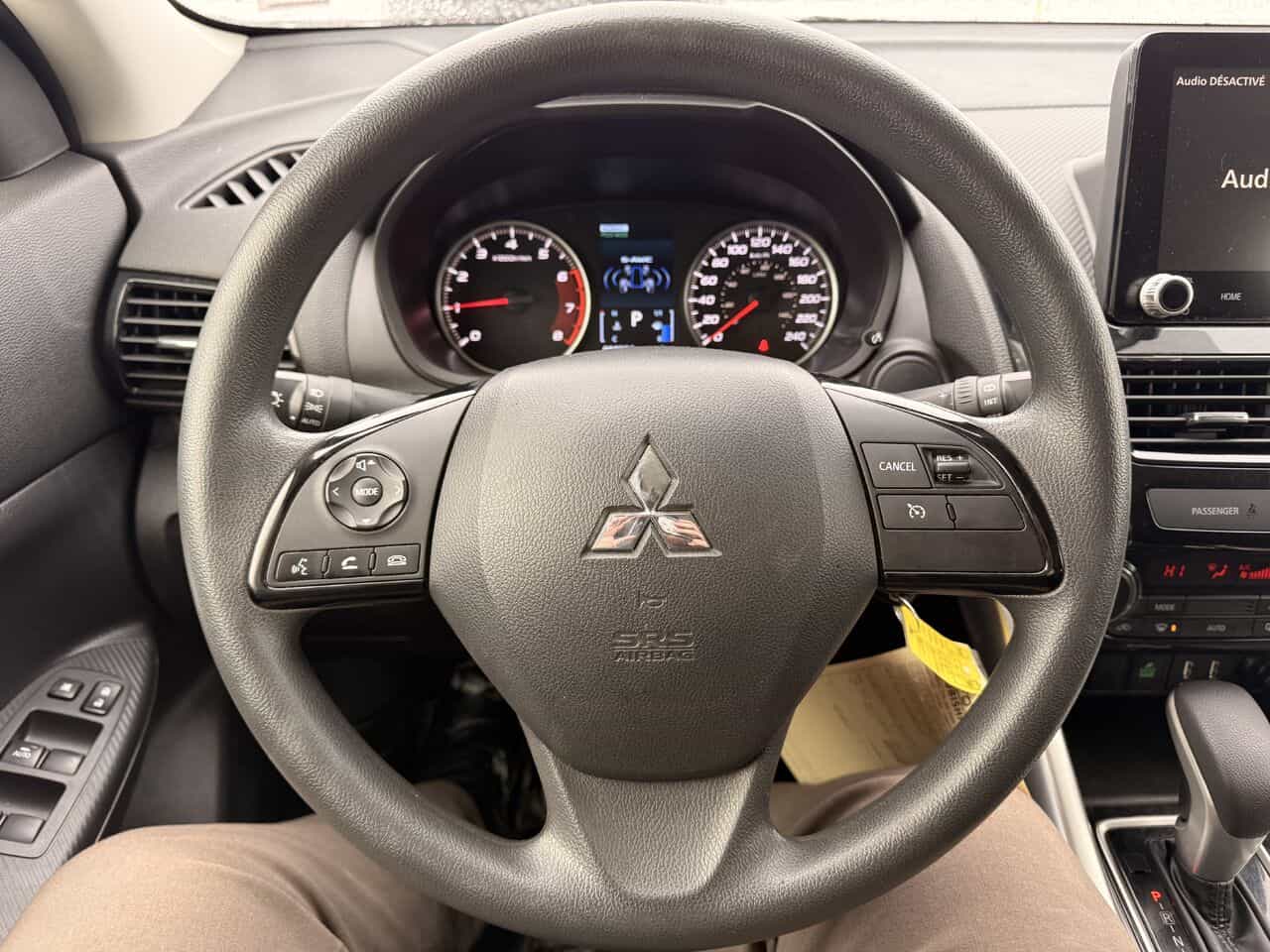 2022 Mitsubishi Eclipse Cross Es Awd, Sièges Chuafants, Caméra De Recul - Image 14