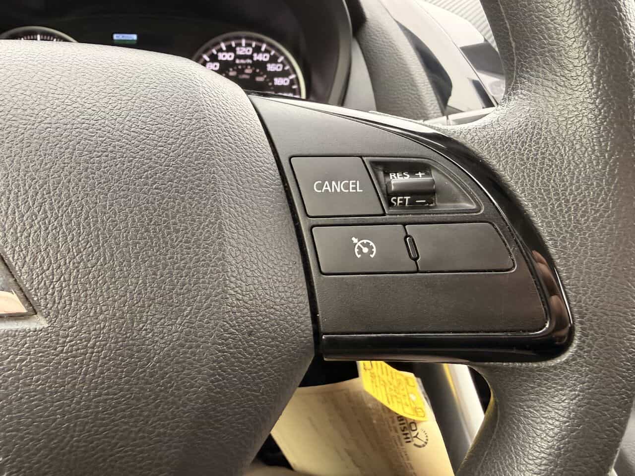 2022 Mitsubishi Eclipse Cross Es Awd, Sièges Chuafants, Caméra De Recul - Image 16