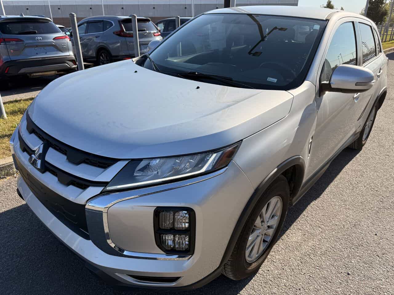 2022 Mitsubishi RVR Se Awd, Sièges Chauf, Cam De Recul, Garantie - Image 6