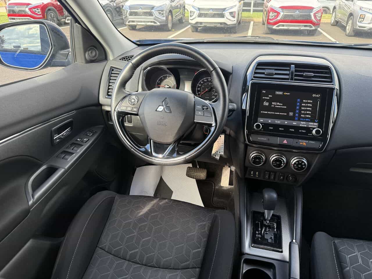 2022 Mitsubishi RVR SE AWC, Connectivité, Démarreur, Garantie 2032 - Image 11