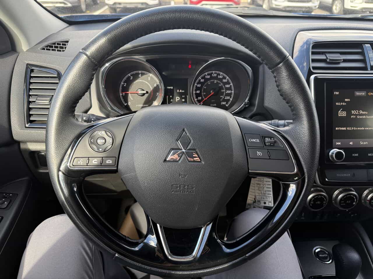 2022 Mitsubishi RVR SE AWC, Connectivité, Démarreur, Garantie 2032 - Image 15