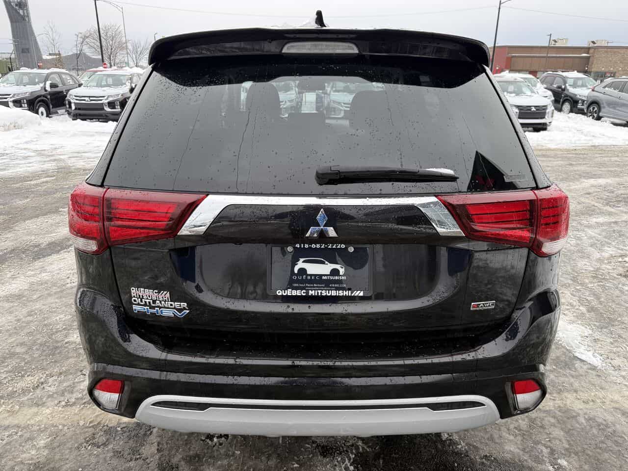 2020 Mitsubishi Outlander PHEV SE S-AWC, Hybride, Sièges chauffants, Garantie 2031 - Image 6