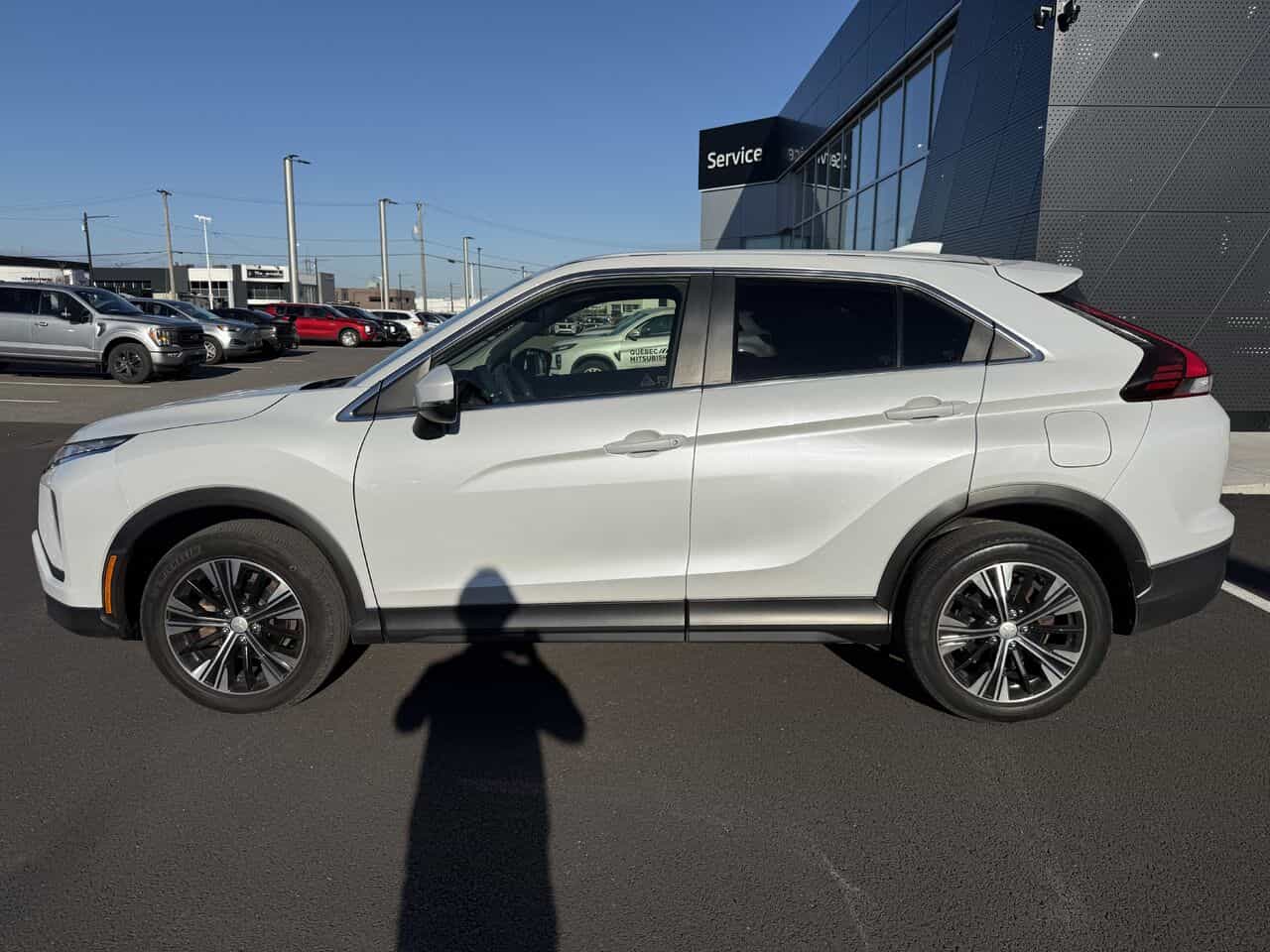 2022 Mitsubishi Eclipse Cross ES S-AWC, Traction intégrale, Climatisation - Image 2