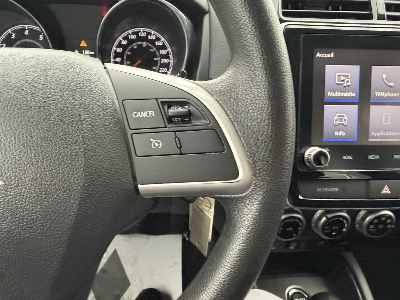 2023 Mitsubishi RVR ES AWC, Climatisation, Apple Carplay/Android Auto, Jamais accidenté - Image 18