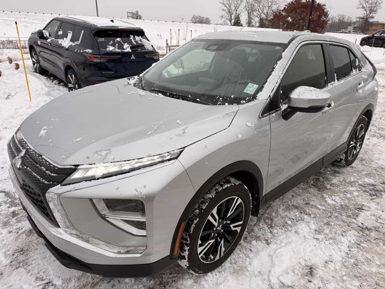 2023 Mitsubishi Eclipse Cross Es Awd, Sèges Chauffants, Garantie 2032 - Image 6
