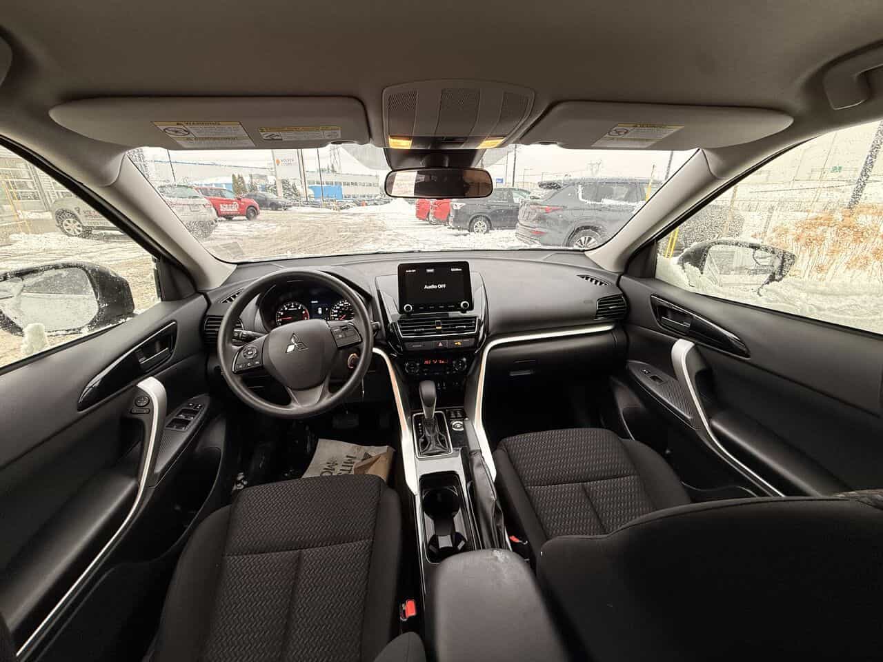 2023 Mitsubishi Eclipse Cross Es Awd, Sèges Chauffants, Garantie 2032 - Image 11