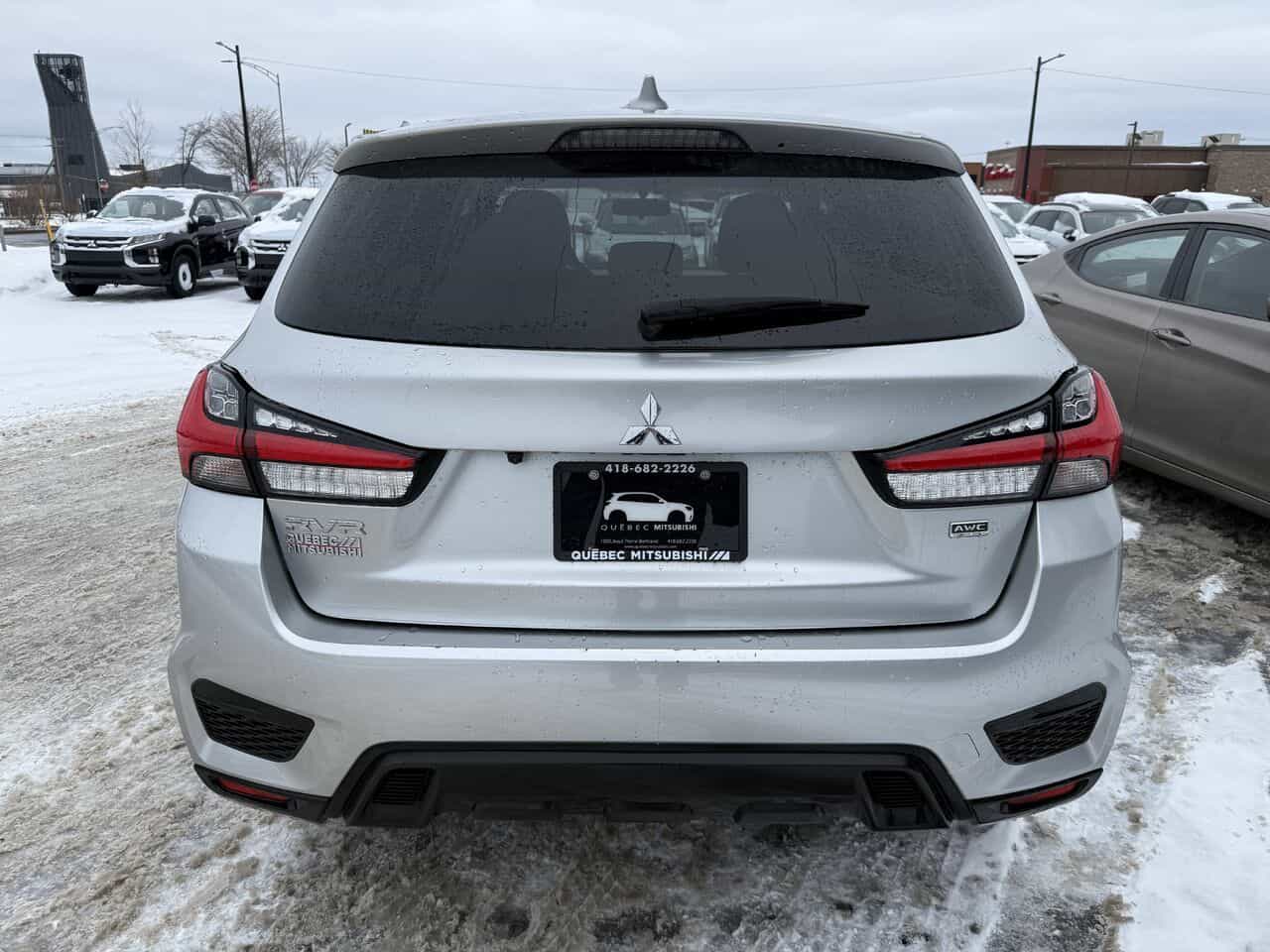 2024 Mitsubishi RVR SE AWC, Sièges chauffants, Connectivités - Image 6