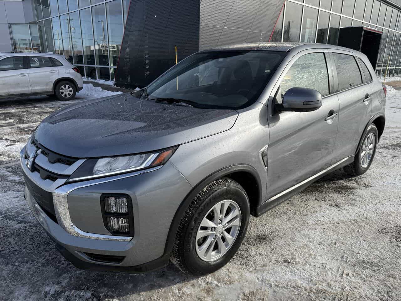 2024 Mitsubishi RVR SE AWC, Sièges chauffants, Bluetooth - Image 7