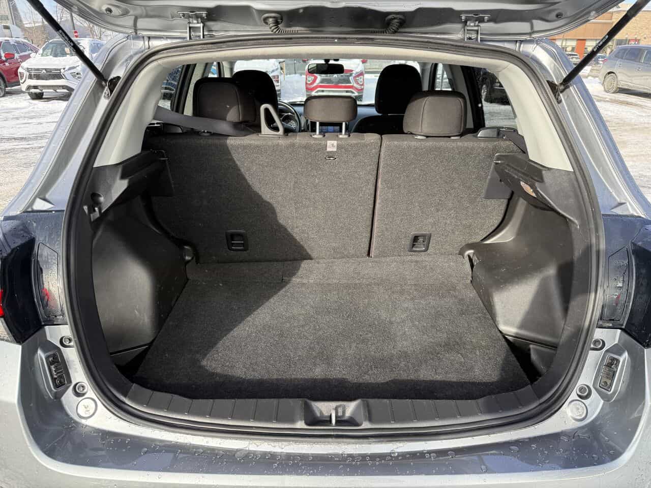 2024 Mitsubishi RVR SE AWC, Sièges chauffants, Bluetooth - Image 8