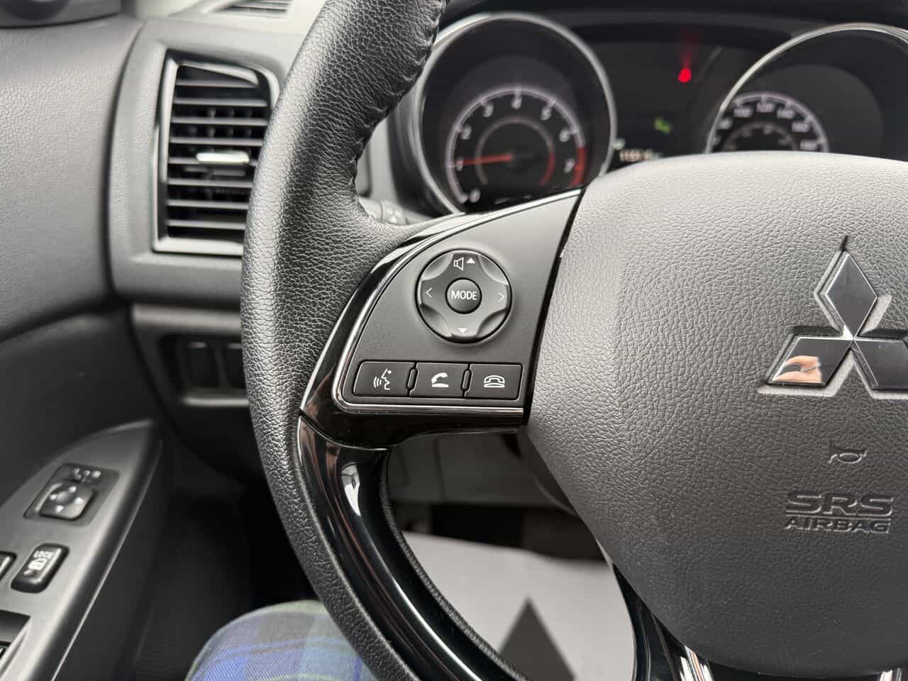 2023 Mitsubishi RVR SE AWC, Sièges chauffants, Connectivités, Climatisation - Image 16