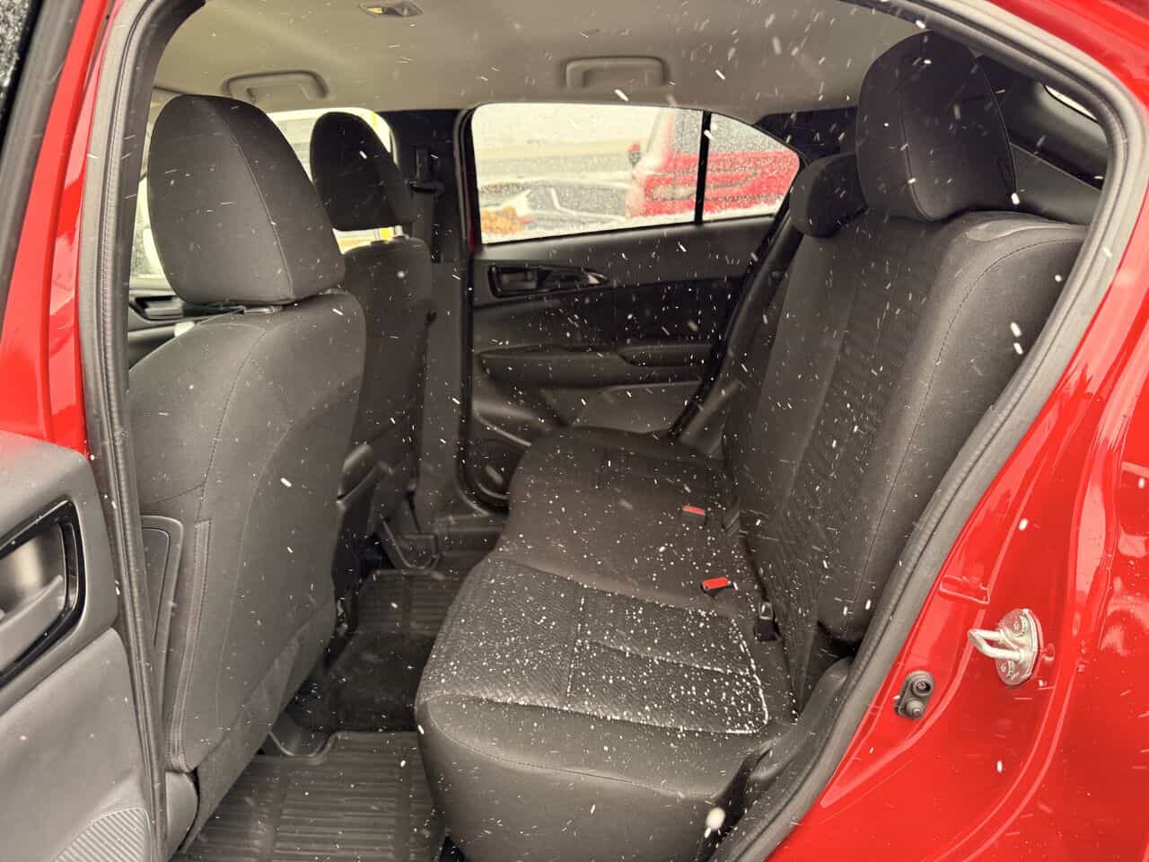 2024 Mitsubishi Eclipse Cross Es Awd, Sièges Chuafants, Caméra De Recul - Image 10