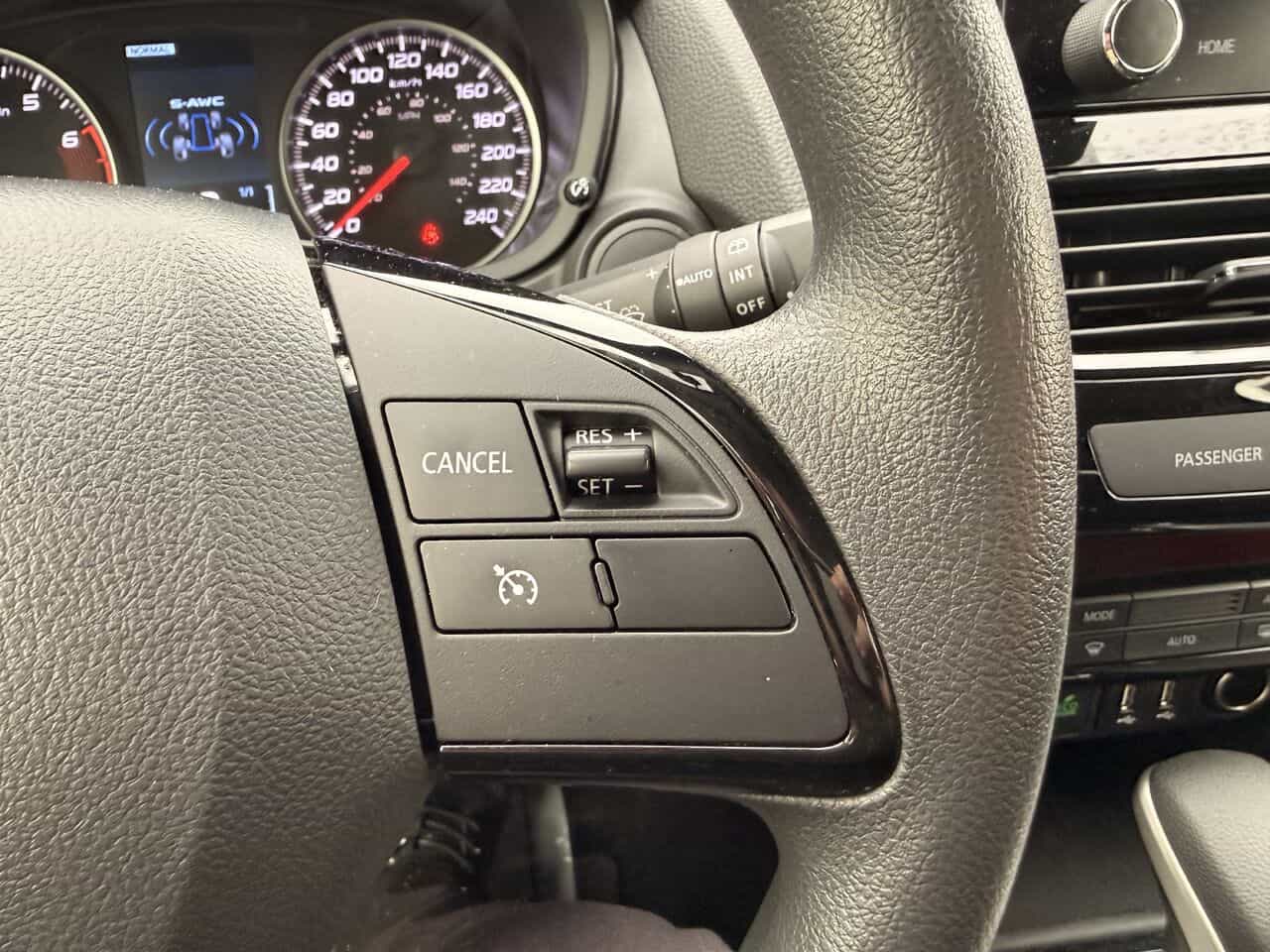 2024 Mitsubishi Eclipse Cross Es Awd, Sièges Chuafants, Caméra De Recul - Image 16