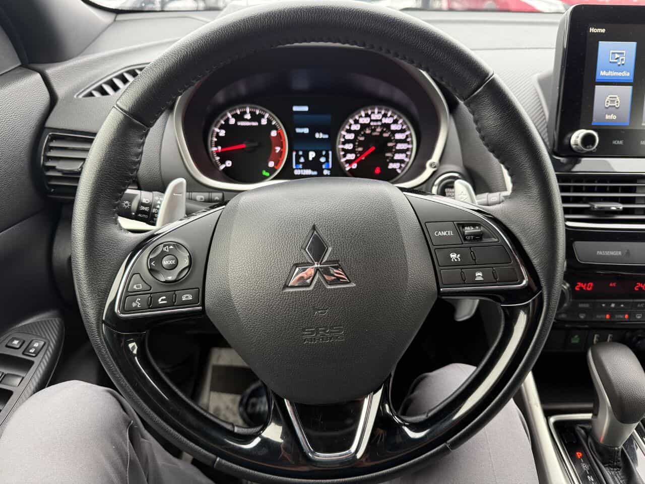 2022 Mitsubishi Eclipse Cross SEL S-AWC, Volant chauffant, Démarreur, Garantie 2031 - Image 15