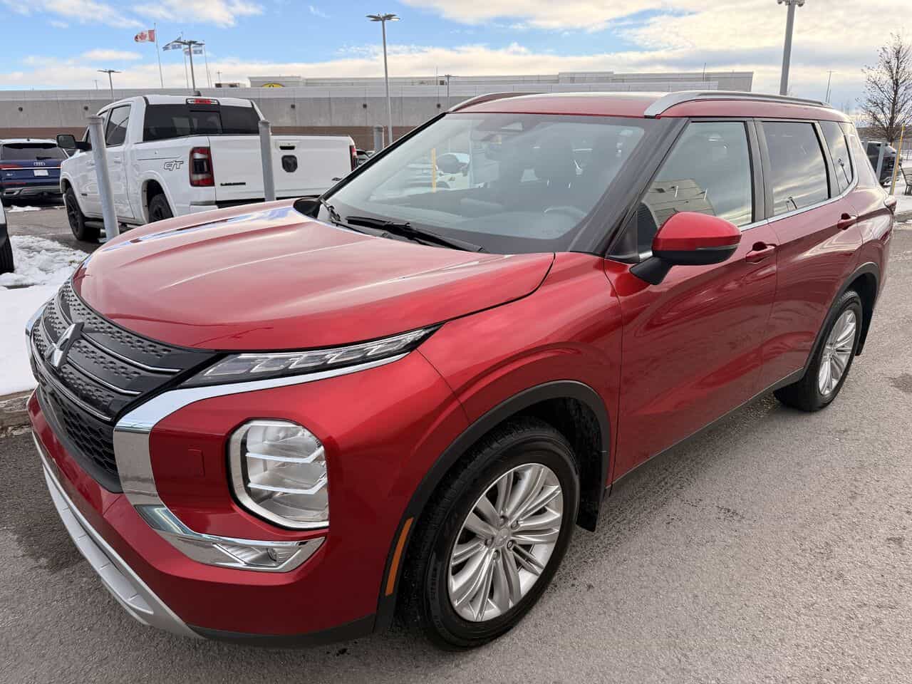 2023 Mitsubishi Outlander Se Awd, Sièges Chaufants, Volant Chauffant - Image 6